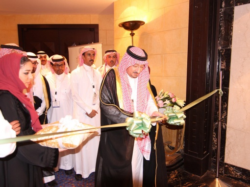 اجتماع للجمعية العمومية الأربعين لمجلس الحبوب الدولي ومنتدى الحبوب الدولي، وذلك بفندق هيلتون جدة. 2014